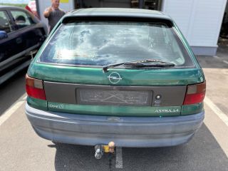 bontott OPEL ASTRA F Csomagtér Kárpit