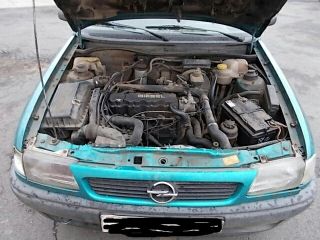 bontott OPEL ASTRA F Csomagtér Kárpit