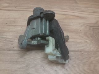 bontott OPEL ASTRA F Csomagtér Nyitó Kar / Gomb