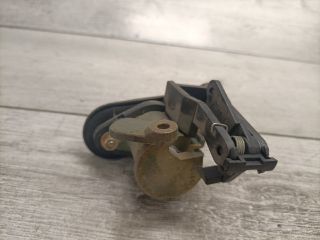 bontott OPEL ASTRA F Csomagtér Nyitó Kar / Gomb