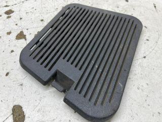 bontott OPEL ASTRA F Csomagtér Szellőző Jobb