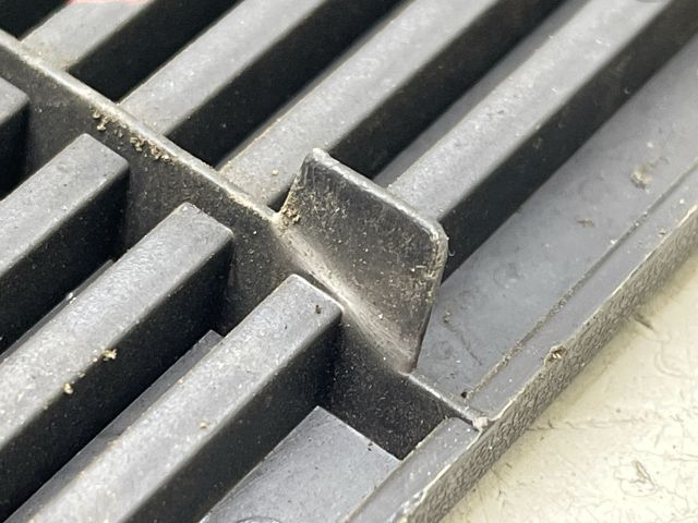 bontott OPEL ASTRA F Csomagtér Szellőző Jobb