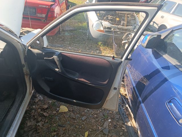 bontott OPEL ASTRA F Csomagtérajtó Burkolat Alsó