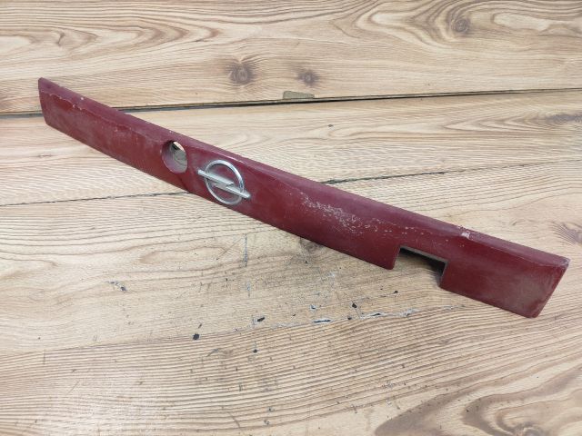 bontott OPEL ASTRA F Csomagtérajtó Díszléc