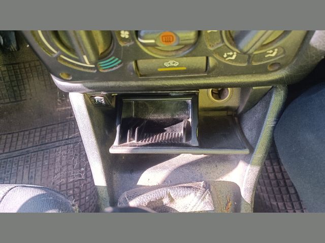 bontott OPEL ASTRA F Csomagtérajtó Kárpit