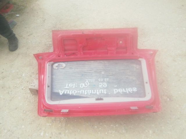 bontott OPEL ASTRA F Csomagtérajtó (Részeivel)