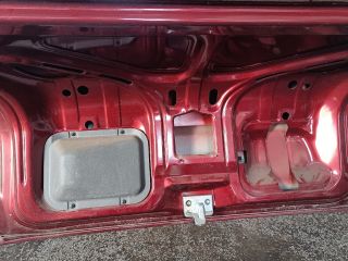 bontott OPEL ASTRA F Csomagtérajtó (Részeivel)