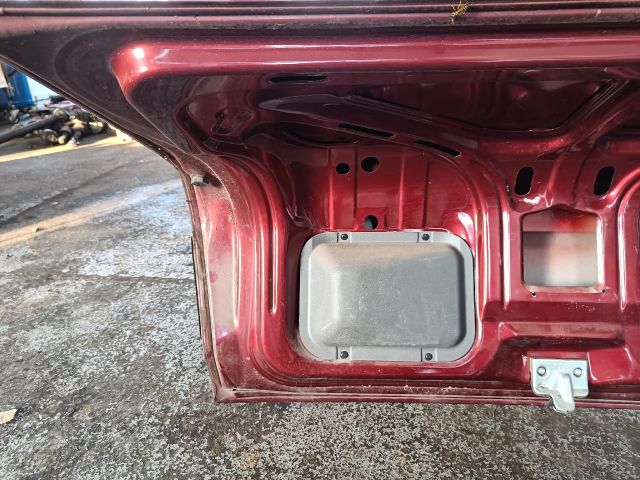 bontott OPEL ASTRA F Csomagtérajtó (Részeivel)