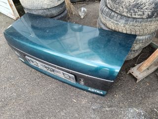 bontott OPEL ASTRA F Csomagtérajtó (Részeivel)