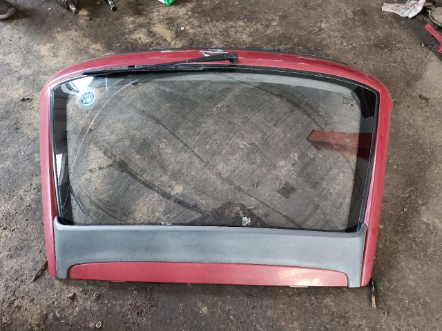 bontott OPEL ASTRA F Csomagtérajtó (Részeivel)