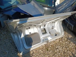 bontott OPEL ASTRA F Csomagtérajtó (Részeivel)