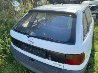 bontott OPEL ASTRA F Csomagtérajtó (Üres lemez)