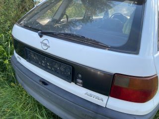bontott OPEL ASTRA F Csomagtérajtó (Üres lemez)