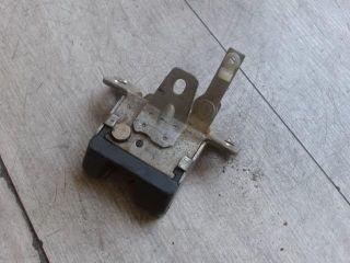 bontott OPEL ASTRA F Csomagtérajtó Zárszerkezet