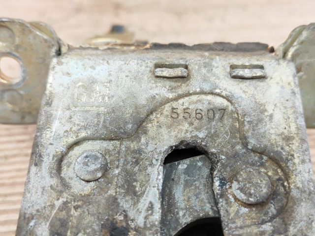 bontott OPEL ASTRA F Csomagtérajtó Zárszerkezet