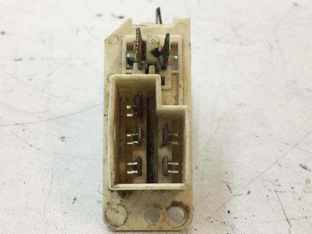 bontott OPEL ASTRA F Előtét Ellenállás Fűtőmotor