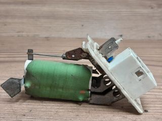 bontott OPEL ASTRA F Előtét Ellenállás Fűtőmotor