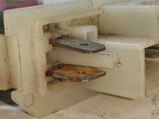 bontott OPEL ASTRA F Előtét Ellenállás Fűtőmotor