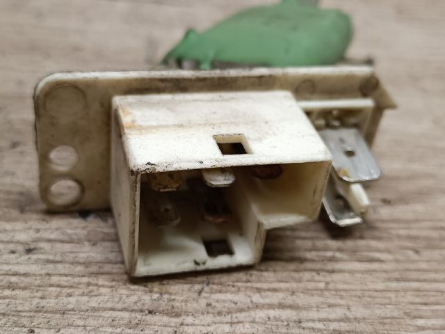 bontott OPEL ASTRA F Előtét Ellenállás Fűtőmotor