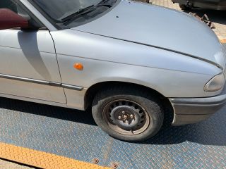 bontott OPEL ASTRA F Első Ablaktörlő Szerkezet Motorral