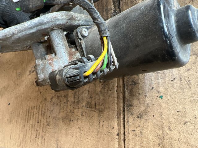 bontott OPEL ASTRA F Első Ablaktörlő Szerkezet Motorral