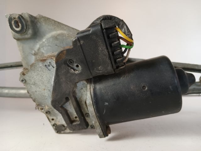 bontott OPEL ASTRA F Első Ablaktörlő Szerkezet Motorral