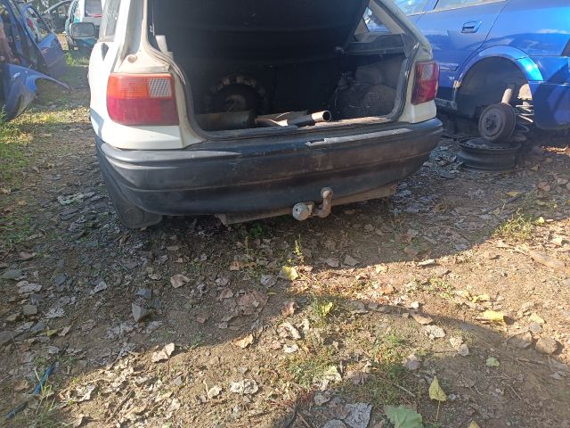 bontott OPEL ASTRA F Első Hamutartó