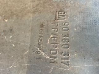 bontott OPEL ASTRA F Első Lökhárító (Részeivel)