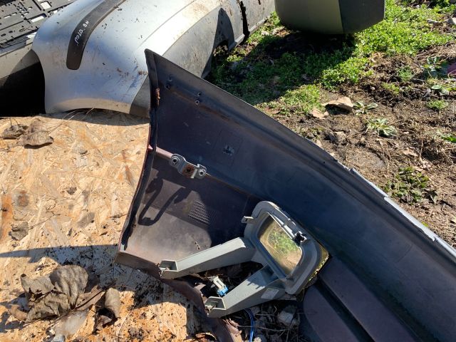 bontott OPEL ASTRA F Első Lökhárító (Részeivel)