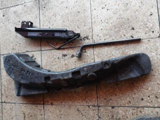 bontott OPEL ASTRA F Emelő