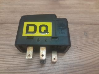 bontott OPEL ASTRA F Fényszórómagasság Állító Kapcsoló