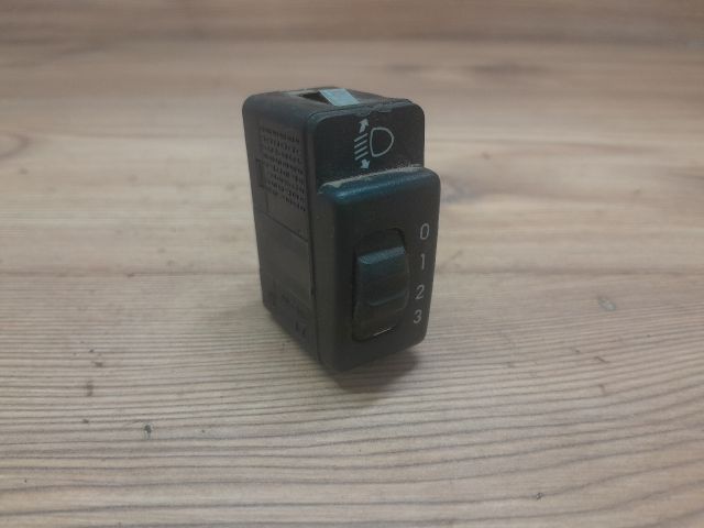 bontott OPEL ASTRA F Fényszórómagasság Állító Kapcsoló