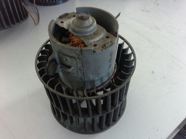 bontott OPEL ASTRA F Fűtőmotor (Klímás)