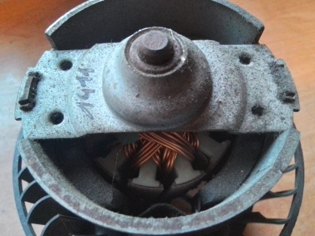 bontott OPEL ASTRA F Fűtőmotor (Nem klímás)