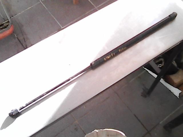 bontott OPEL ASTRA F Gázrugós Kitámasztó Teleszkóp Csomagtérajtó (Pozíciófüggetlen)