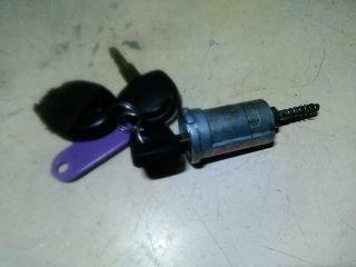 bontott OPEL ASTRA F Gyújtáskapcsoló Zárbetét