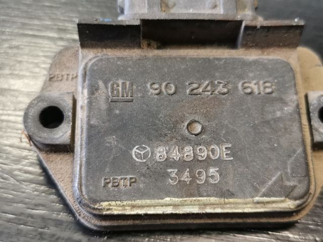 bontott OPEL ASTRA F Gyújtó Elektronika