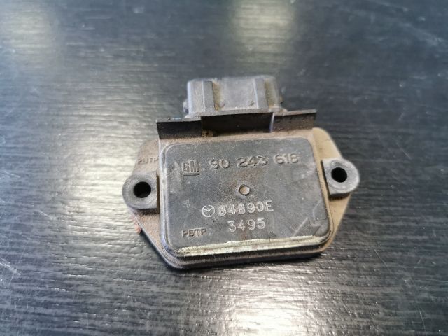 bontott OPEL ASTRA F Gyújtó Elektronika