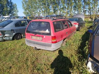 bontott OPEL ASTRA F Hátfal