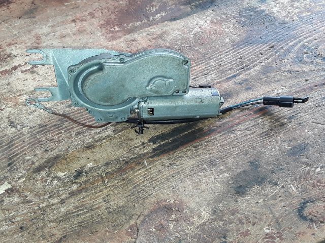 bontott OPEL ASTRA F Hátsó Ablaktörlő Motor