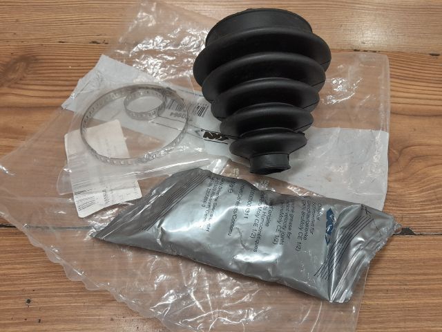 bontott OPEL ASTRA F Hátsó Féltengely Gumiharang