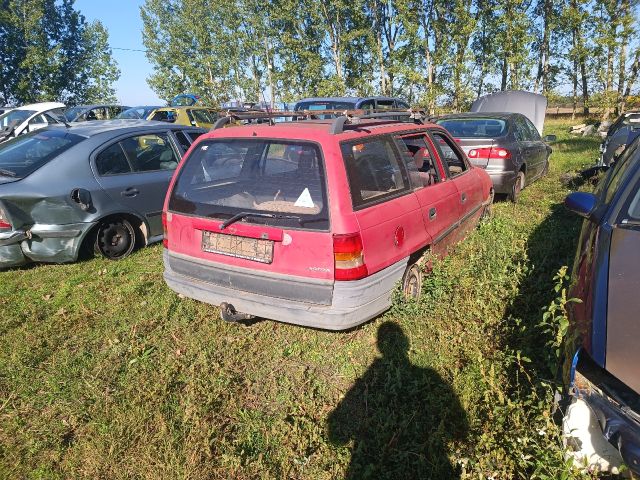 bontott OPEL ASTRA F Hátsó Rendszámtábla Világítás