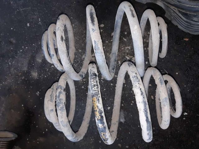 bontott OPEL ASTRA F Hátsó Rugó Pár