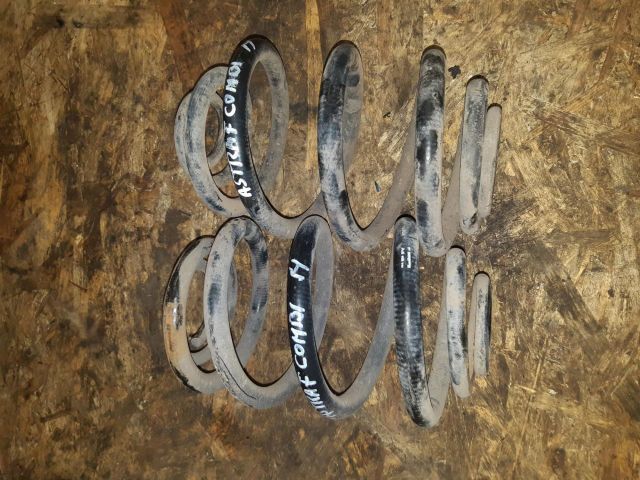 bontott OPEL ASTRA F Hátsó Rugó Pár