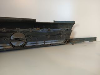 bontott OPEL ASTRA F Hűtőrács