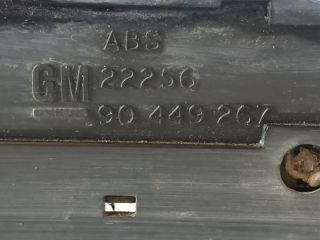 bontott OPEL ASTRA F Hűtőrács