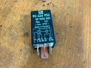 bontott OPEL ASTRA F Izzító Relé