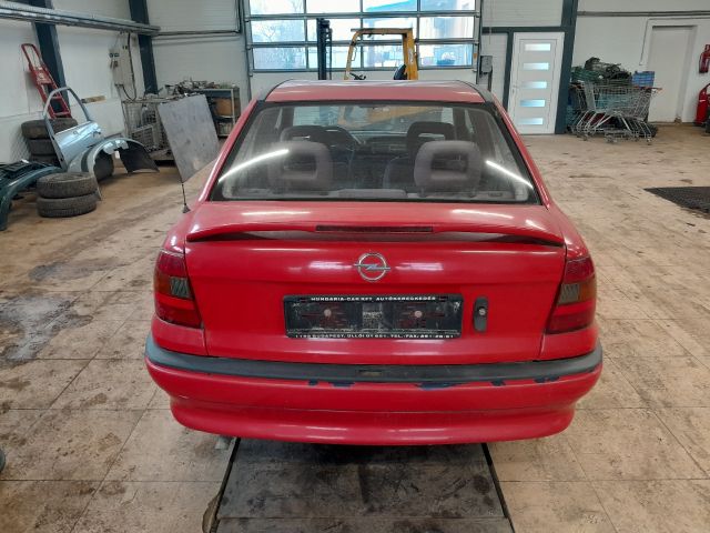 bontott OPEL ASTRA F Jobb B Oszlop Burkolat