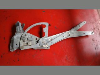 bontott OPEL ASTRA F Jobb első Ablakemelő Szerkezet (Elektromos)