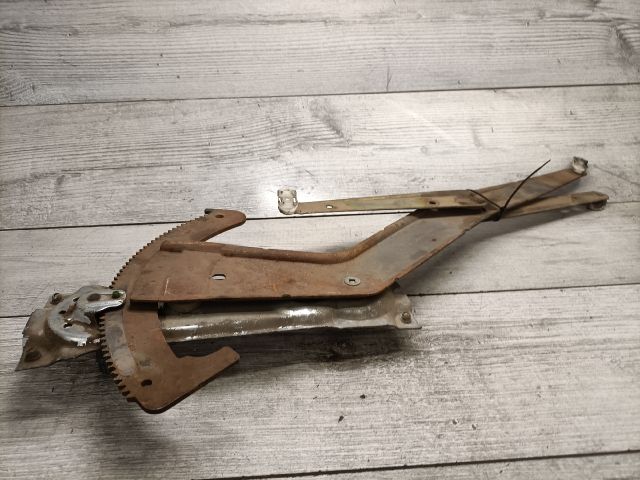 bontott OPEL ASTRA F Jobb első Ablakemelő Szerkezet (Mechanikus)